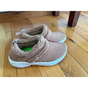 OOFOS Women's OOcoozie Low Shoes Brown Size 7